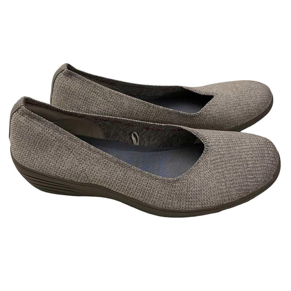 Skechers Memory Foam Kiss Canoodle Gray Slip on Flats.  Size 9.5